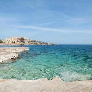 Guest house Shoreline, Saint Julian's